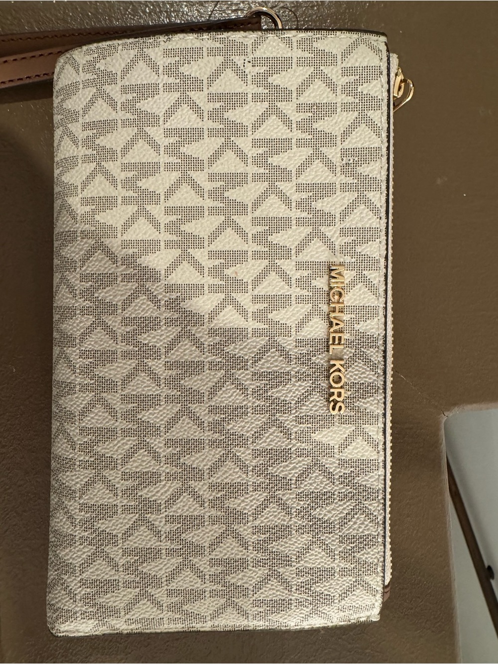 NWT Michael Kors Beige Logo Wristlet with Gold Accents - Picture 7 of 9